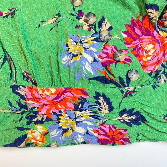 Maeve Green Floral Button Front Blouse, V-Neck Puff Sleeve Top, Vintage-Inspired - Picture 7 of 9
